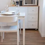 Lora Flowers Suite 5, Free Private Parking Appartement Côme