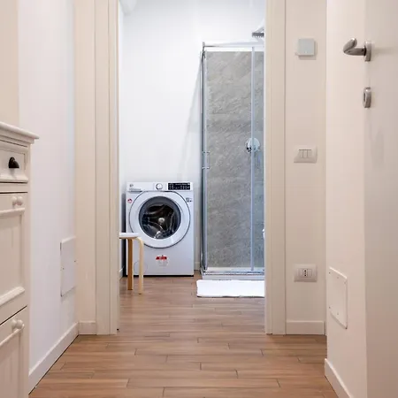 Lora Luxury 5, Free Private Parking, Self Check In, Air Conditioner Apartment