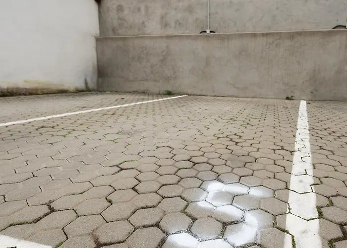 Lora Flowers Suite, Free Parking,self Check In, 5 *