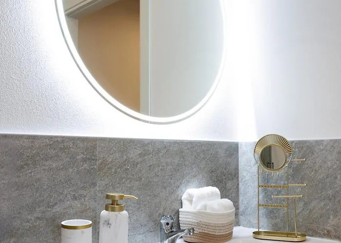 Lora Flowers Suite, Free Parking,self Check In, 5 公寓 *