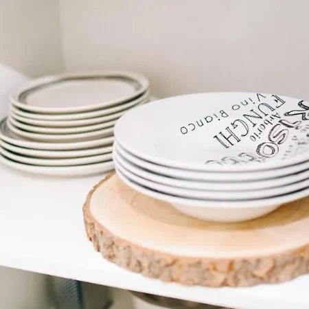 Apartamento Lora Flowers Suite, Free Parking,self Check In, 5 Como