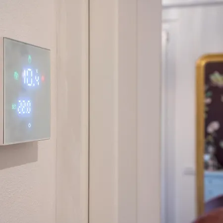 Lora Flowers Suite, Free Parking,self Check In, 5