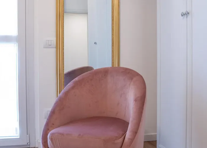 Lora Flowers Suite, Free Parking,self Check In, 5 Lägenhet *