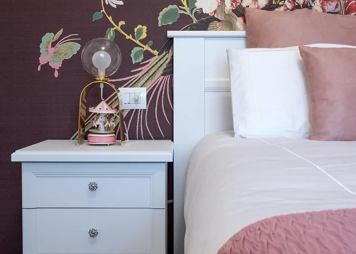 Lägenhet Lora Flowers Suite, Free Parking,self Check In, 5 *